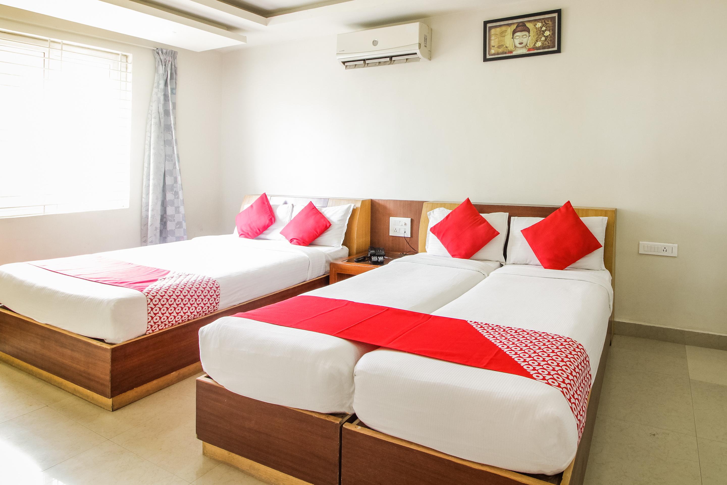 Hotel White Parrot Mysuru Zewnętrze zdjęcie