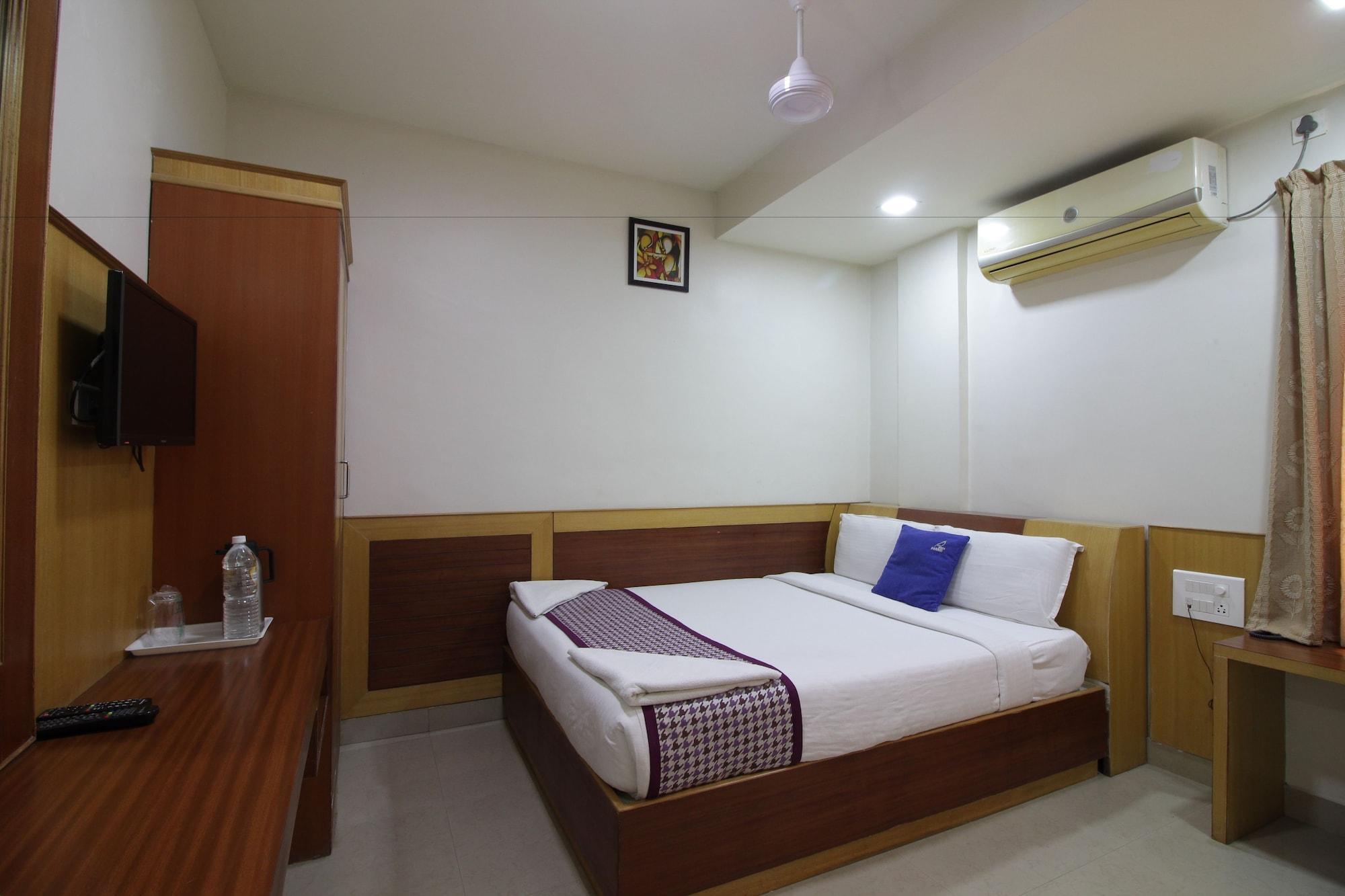 Hotel White Parrot Mysuru Zewnętrze zdjęcie